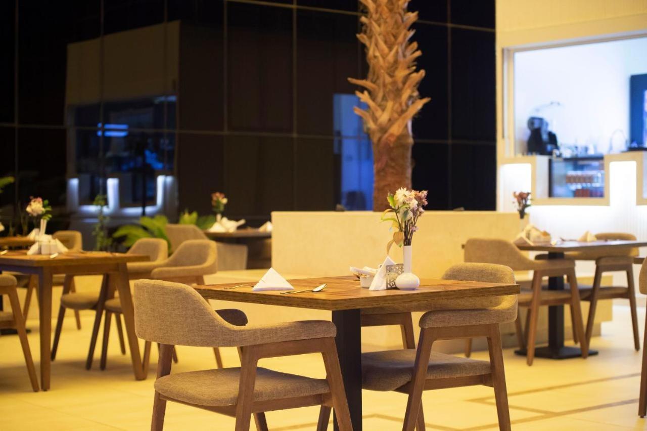 Sarwat Park Hotel Riyadh - Diplomatic Quarter Ngoại thất bức ảnh
